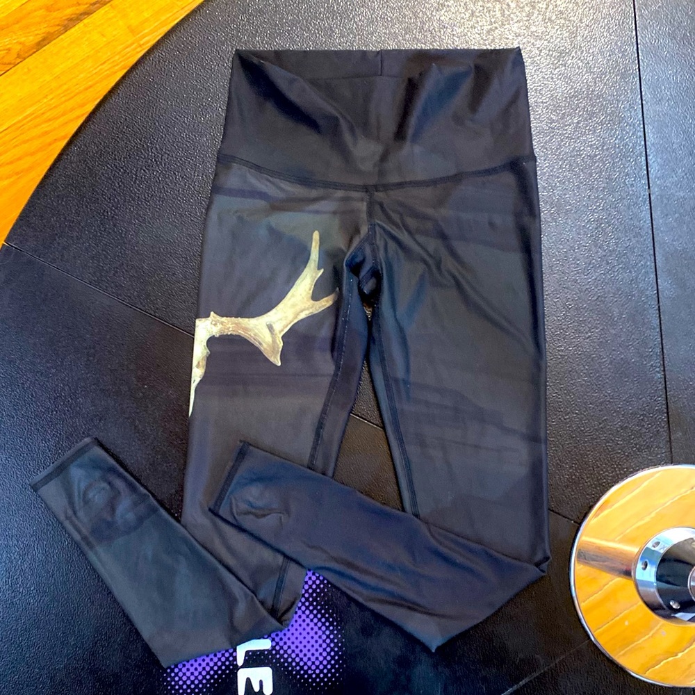 Teeki deer medicine yoga pants